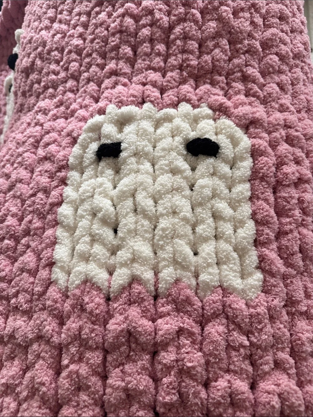 Plush Pink Summerween chunky chenille blanket.